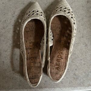 AEROSOLES Cream Woven Pointed Ballet Flats